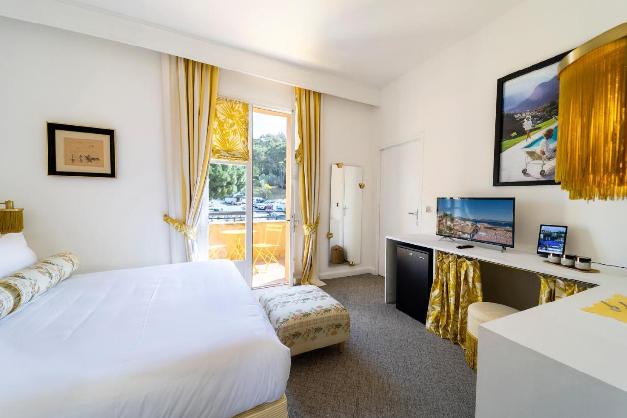 Hotel Le Y Saint-Tropez Exterior photo